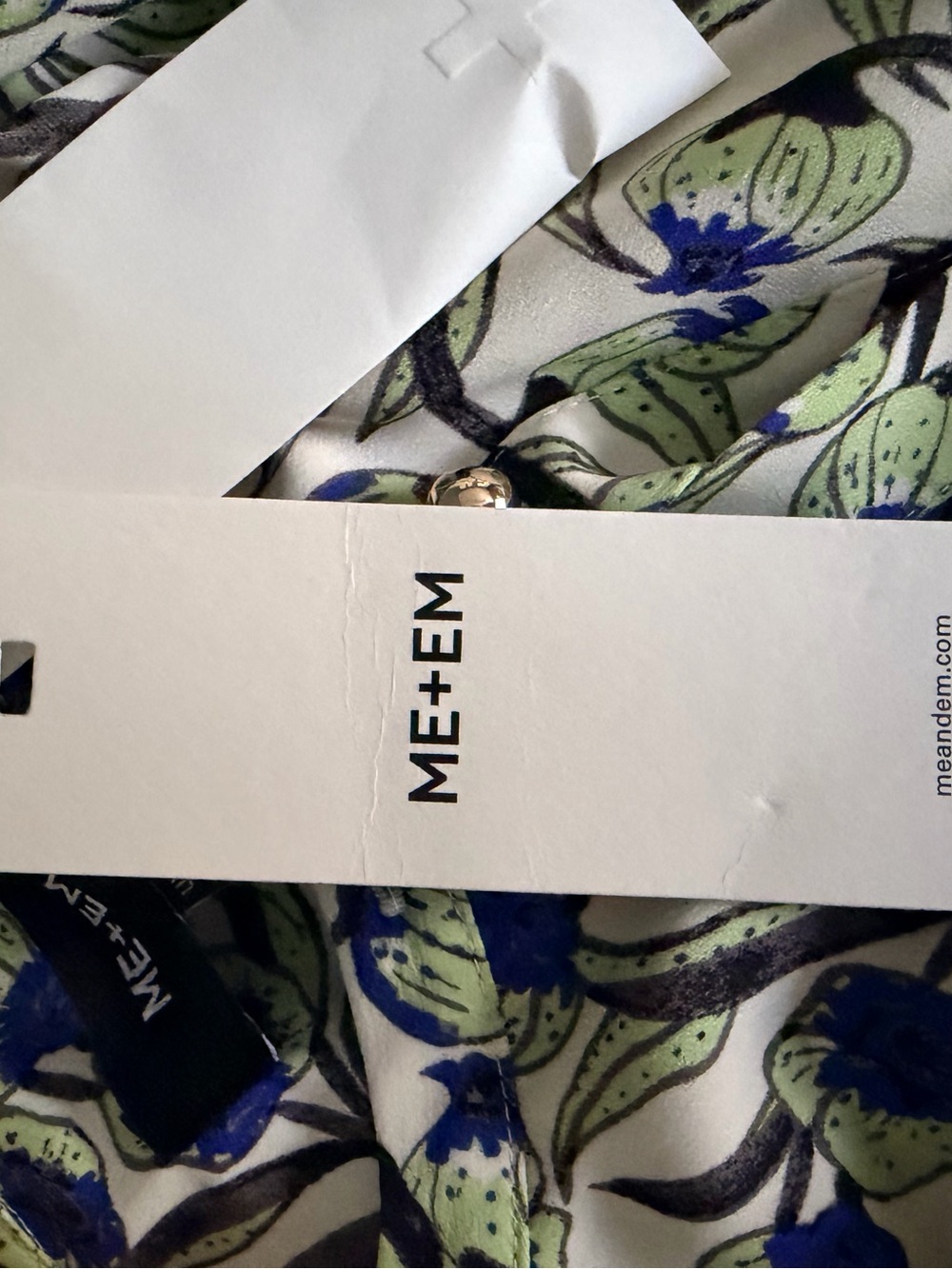 NWT ME+EM Trailing Flower Pod Print
Fit And Flare Midi Dress 100%
Recycled, 10 - Picture 9 of 14
